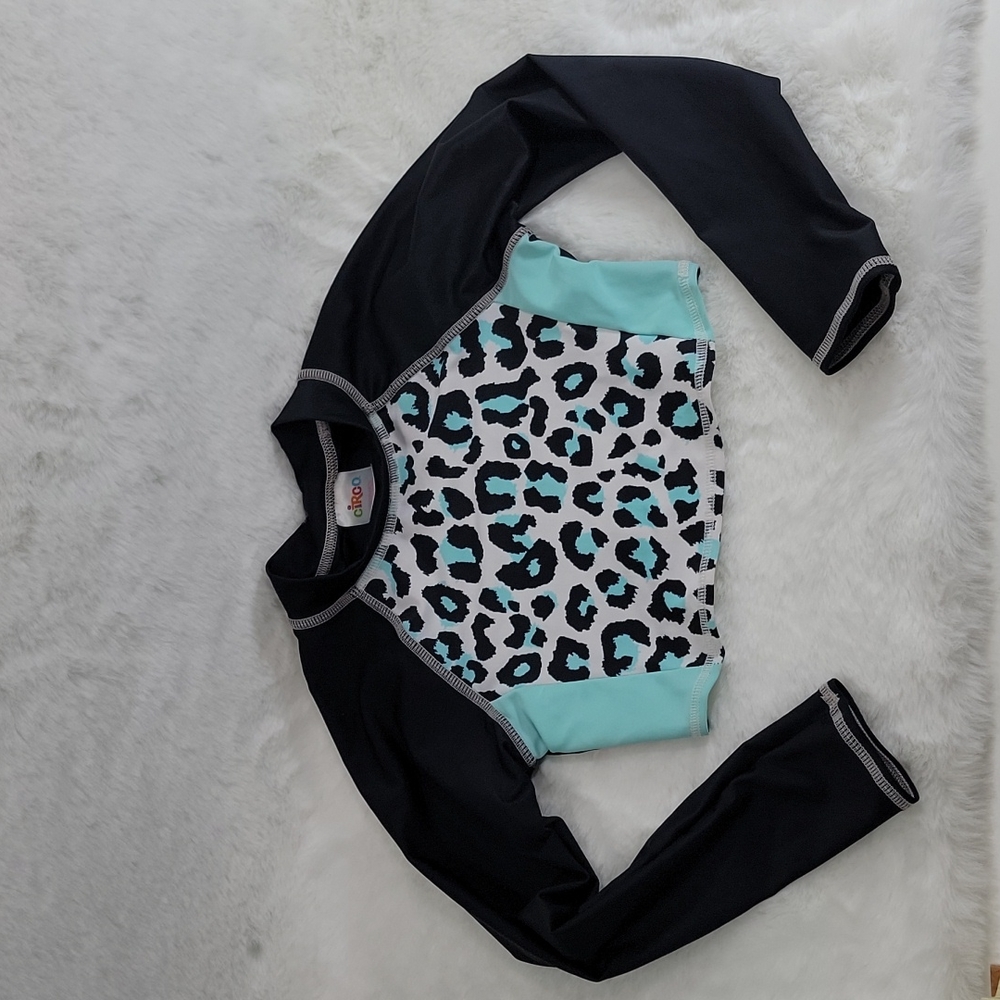 Circo Girls Leopard Print Long Sleeve Cropped Top Size XS 4/5